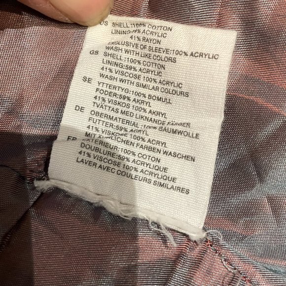 Gorgeous Black Velvet Tuxedo style blazer with Satin detail - XS/S - Picture 12 of 12